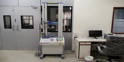 Universal Testing Machine